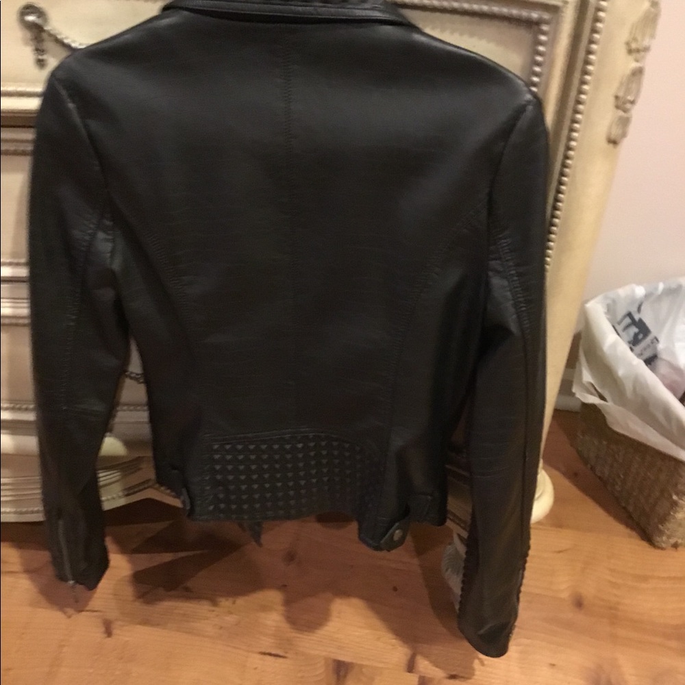 Jacket Lather - image 2